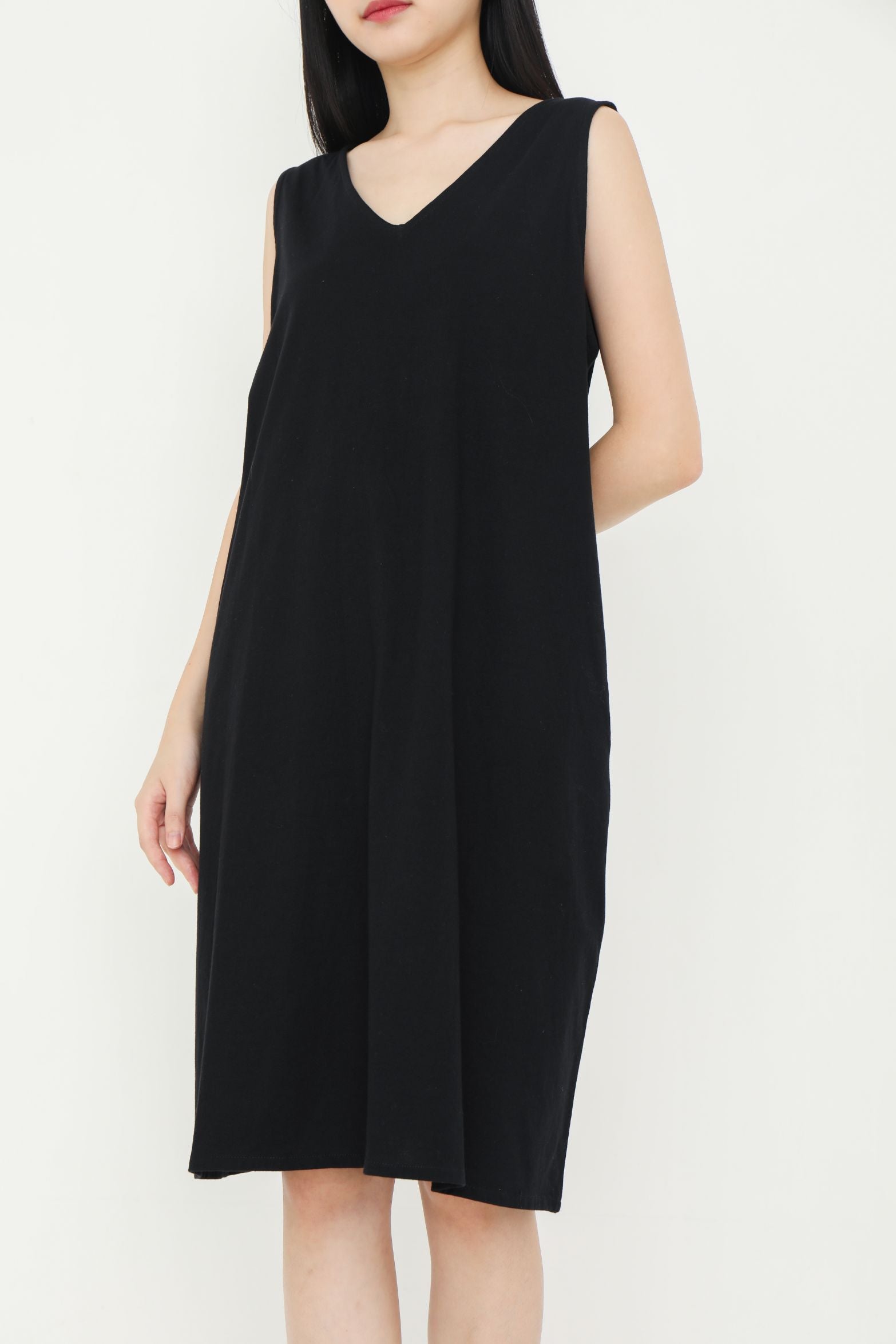 Reversible Sleeveless Black Dress